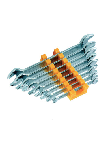 Kit with 8 open ended spanners
